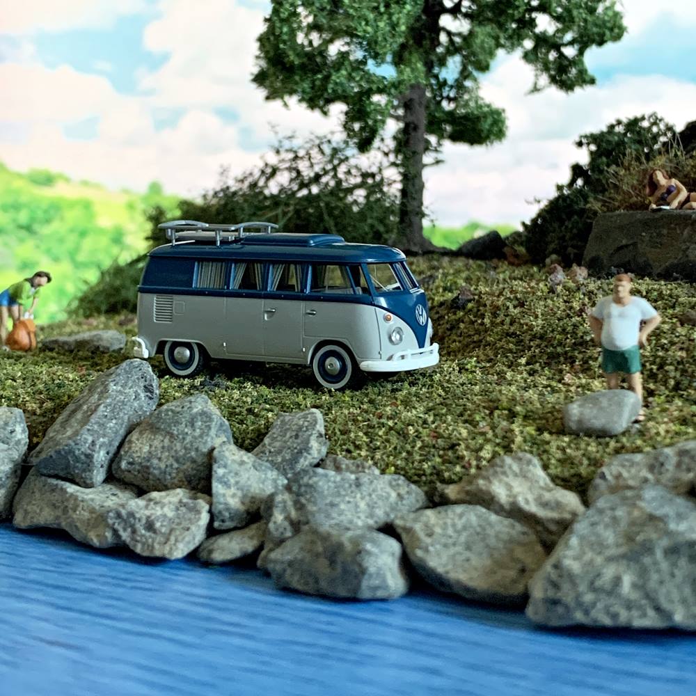 Wiking – VW T1 Campingbus in 1:87